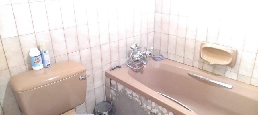 4 Bedroom Property for Sale in Kaffrarian Heights Eastern Cape